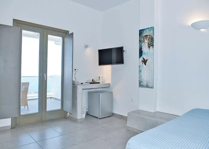 The Last Sunbeam - Adults Only 3* Firá