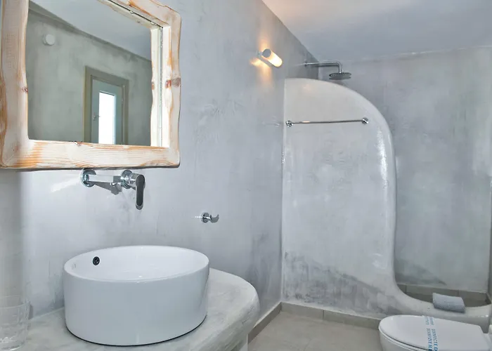 The Last Sunbeam - Adults Only 3* Firá