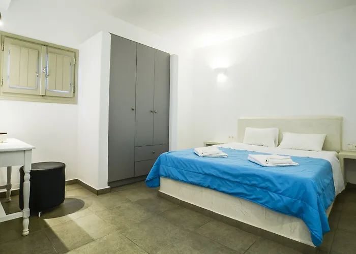 The Last Sunbeam - Adults Only 3* Firá