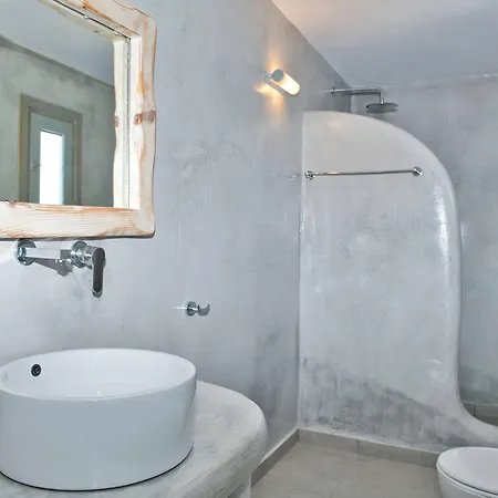 The Last Sunbeam - Adults Only 3* Firá