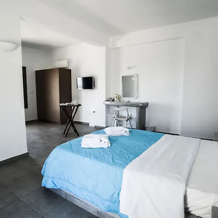 The Last Sunbeam - Adults Only 3*