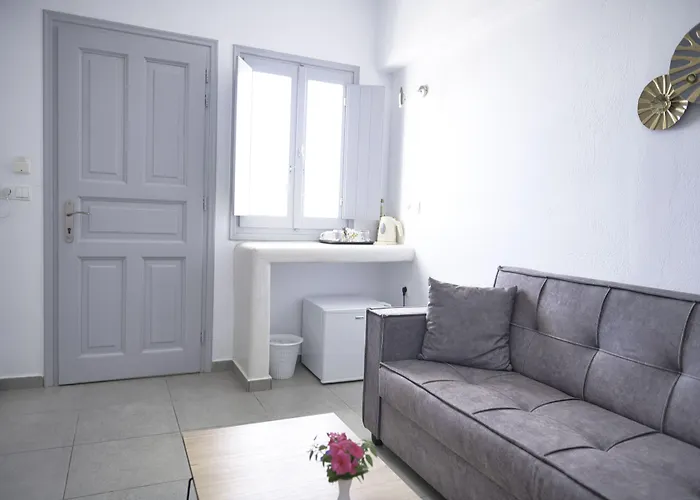 The Last Sunbeam - Adults Only 산토리니