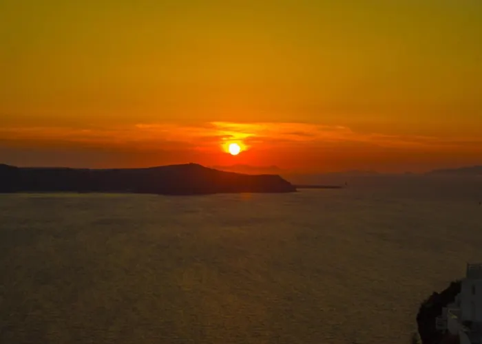 호텔 The Last Sunbeam - Adults Only 3*